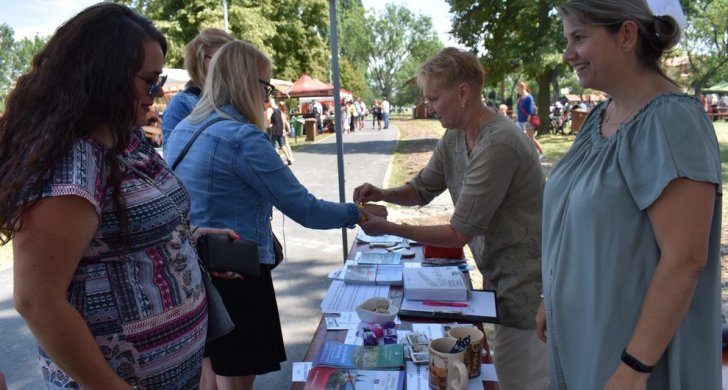 vinné trhy a vodník březula (4).jpg